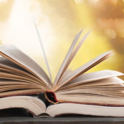 ΕΛΛΗΝΙΚΑ ΒΙΒΛΙΑ